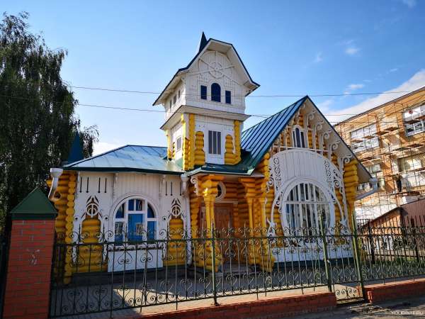 Удивительные города России